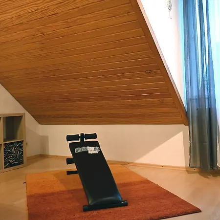 Grosse Und Schoene In איזרנהאגן