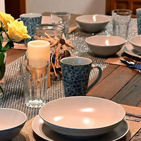 דירה Grosse Und Schoene In איזרנהאגן